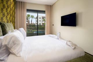 Modern 2BR Duplex in Bouskoura | Pool Access | Parking - 8