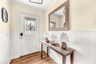 Blueberry Bliss Family Retreat on Beaver Lake - 1