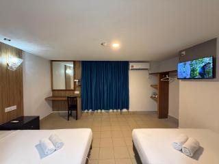 Hotel Putra Hills - 2