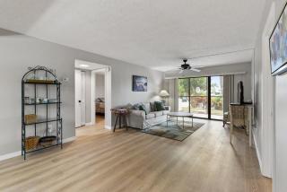 IMG Condo Near Golf Course - 9