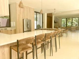 Luxury Family Villa With Pool Near Playa Bonita - 6