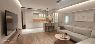 Lux Living Apartments - 6