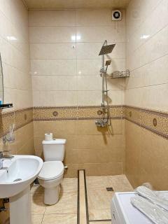 Modern Apartment with city view near Metro - 2