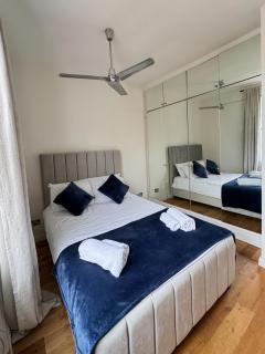 2BD London Luxe Retreat in the Heart of City - 8