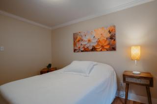 Downtown Heritage Home - 3 Bed with Backyard - 3