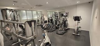 Great Apartment with City Viewsclose to Everything - 3