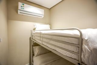 Luxury apartment with balcony, 3 rooms, near Bahrain Bridge - 9