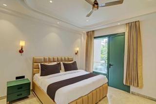 Collection O by OYO HOTEL DLF PHASE-4 MG ROAD - 7