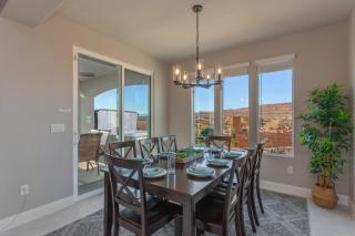 Paseos 1141 Private Hot Tub, Basketball Arcade, Ping Pong, Foosball, and More! - 1