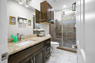 12 Acre Country Getaway Hot Tub Game Room! - 1