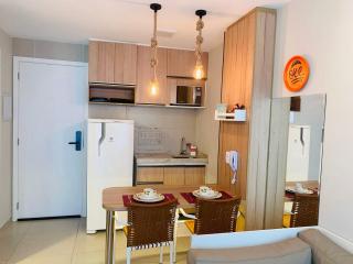 Sunny Hall Flat - piscina privativa na varanda - 9