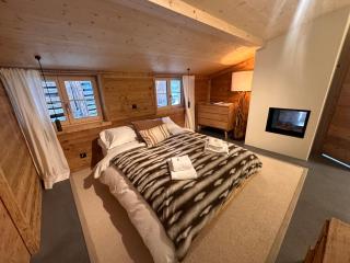 Luxury family Chalet with extraordinary Mountain views - 8