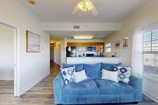 310 - Palms of Treasure Island - 2