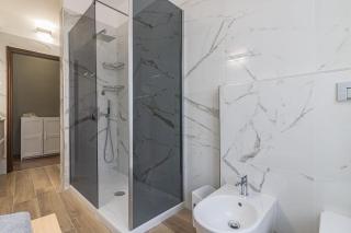 Al Civico 11, nel cuore della piazza principale di Lainate, minimal e confortevole, comodo per Rho Fiera Milano - 8