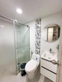 Apto moderno con AC y Excelente Ubicacion - Floridablanca - 3