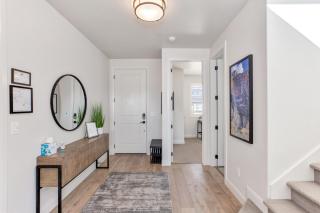 Paseos 1213 Brand New Home, Private Hot Tub, BBQ Grill, Ping Pong, Air Hockey, and More! - 4