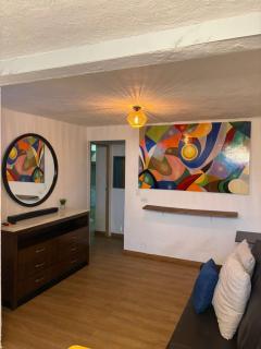 Villa Napoli Apartment Suites - 9