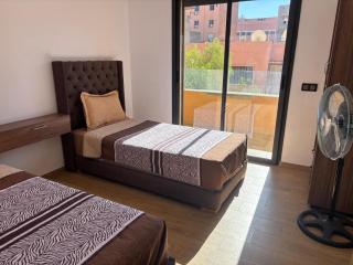 Cozy Family Apartment 2BR Pool Parking Gueliz Marrakesh - Marrakesch - 6