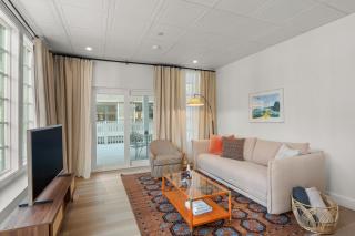 The Optimist Guesthouse | 1 - 9