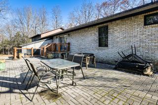 Spacious Retreat with Deck 14 Mi to Nolin Lake! - 7