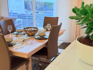 Spacious 2 BR flat with balcony and parking in Mamer - 1