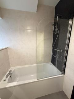 Dundee Loft Central 4-bed Penthouse, Comfy Beds - 7