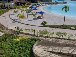 Apartamento con laguna de aguas cristalinas - 2