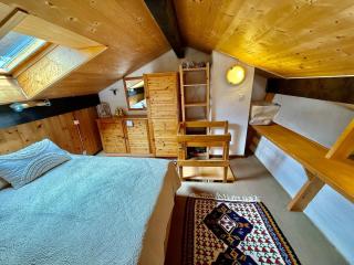 72 22 Cozy Duplex Apartment 4 people - 2