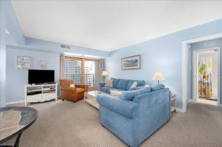Spacious 2 Bedroom at 9400 Building with outdoor pool and ocean views - 8