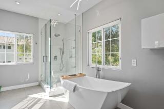 New Listing Valley Bungalow by Colby & Conrad - 5