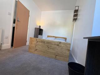 First house on Malm large comfy home from home - 9