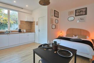 SC8 - Oasis Enghien Centre - Véranda & Jardin - Gare 2' - 2