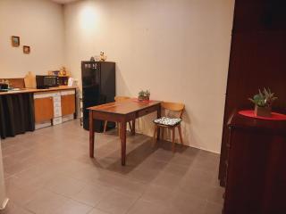 Spacious and cozy apartment in the center of Riga by the Daugava River - 1