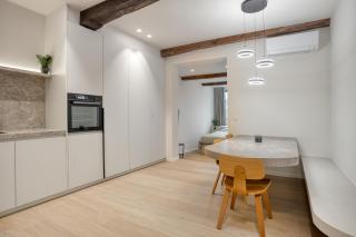 Cozy Stay in the Heart of Mechelen - 9