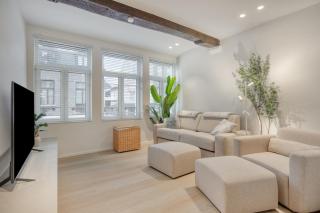 Cozy Stay in the Heart of Mechelen - 4