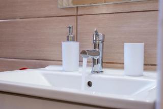 AKTIS apartment 3 near airport - 2