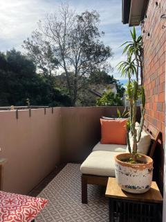 Sunny Tree House - 5