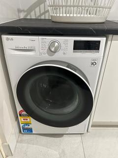 Beachside & Jetty View 3 - Pirate Cave No view - 4