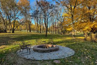 5 Mi to Kansas Speedway - Cowtown Cutie KC - 9