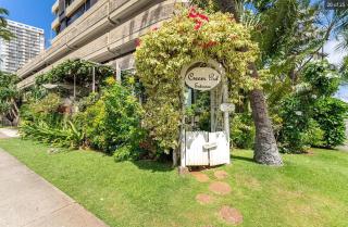 Waikiki Seaside Monarch Paradise Hotel Studio Near Waikiki - Mountain and City View - Full Kitchen - 4