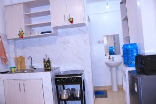 Luxe Cozy Studio w Roof Top View, 5G WiFi, Netflix - 1