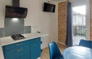 Cozy Home In Altillac With Outdoor Swimming Pool - 4