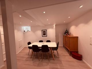 Arctic hilltop Lower Lodge - 6