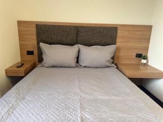 Moderno, centrico, wifi y zona de trabajo - 8