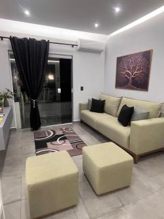Lindo apartamento a 100 metros da praia - 9