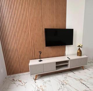 Linda casa com 3 suítes em fino acabamento! - 0