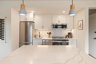 Seventh Mountain 1417 - 9