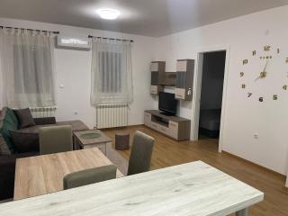 Apartman PETKOVIĆ Parobrodska 35 - 9