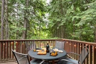 Chalet Chic! Lake and Ski Access Nearby Fish Pond - 8