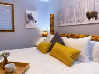 Chalet Chic! Lake and Ski Access Nearby Fish Pond - 4